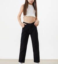 Kızlar için pantolonlar