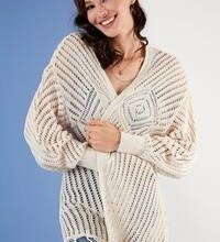 Dolgun kadınlar için hırkalar