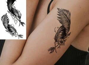 Kızlar için önkol dövmeleri