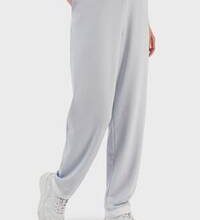 Alt kısmı elastik bantlı sportif pantolon