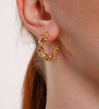 Oscar de la Renta küpeler