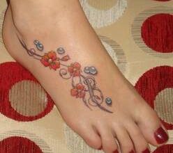 Ayak parmağı dövmeleri hakkında her şey