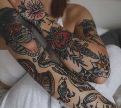 Saat dövmeleri ne anlama gelir ve ne olabilirler??