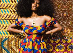 İki renkli elbise - iki rengi bir araya getirerek muhteşem bir kontrast