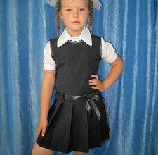 Kendi ellerinizle bir kız için bir sundress nasıl dikilir?