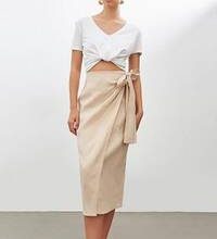 Konik etek - detaylarda oyunculuk