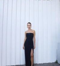 Kusursuz bir görünüm için Chanel elbise