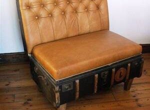 Eski bir bavulu kendi ellerinizle nasıl yenileyebilirsiniz??