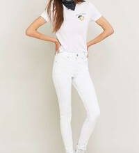 Beyaz pantolonlar - sezonun trendi