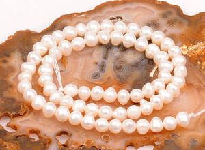 İnciler: Bu taş nedir ve nereden çıkarılır, özellikleri ve türleri