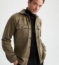 Demisezonnoe 50 yaşından sonra kadınlar için ceket