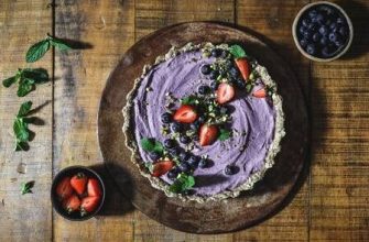 Kendi ellerinizle düğün pastası: popüler tarifler ve dekorasyon kuralları